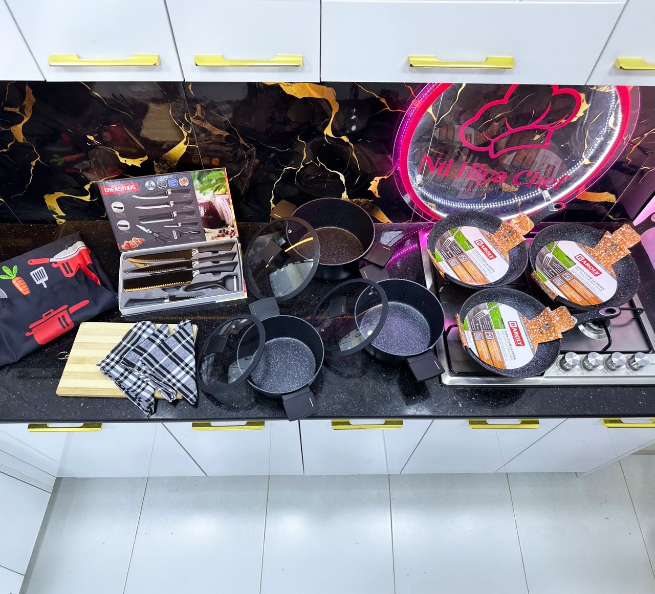 PACK 12 PIECES + 5 CADAUX (124) مطبخ كامل في 12 قطعة للمطبخ+ 5 هدايا مجانية